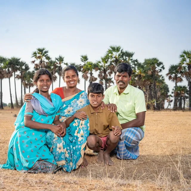201904 CHE Mahalingam Brick Kiln Family 10